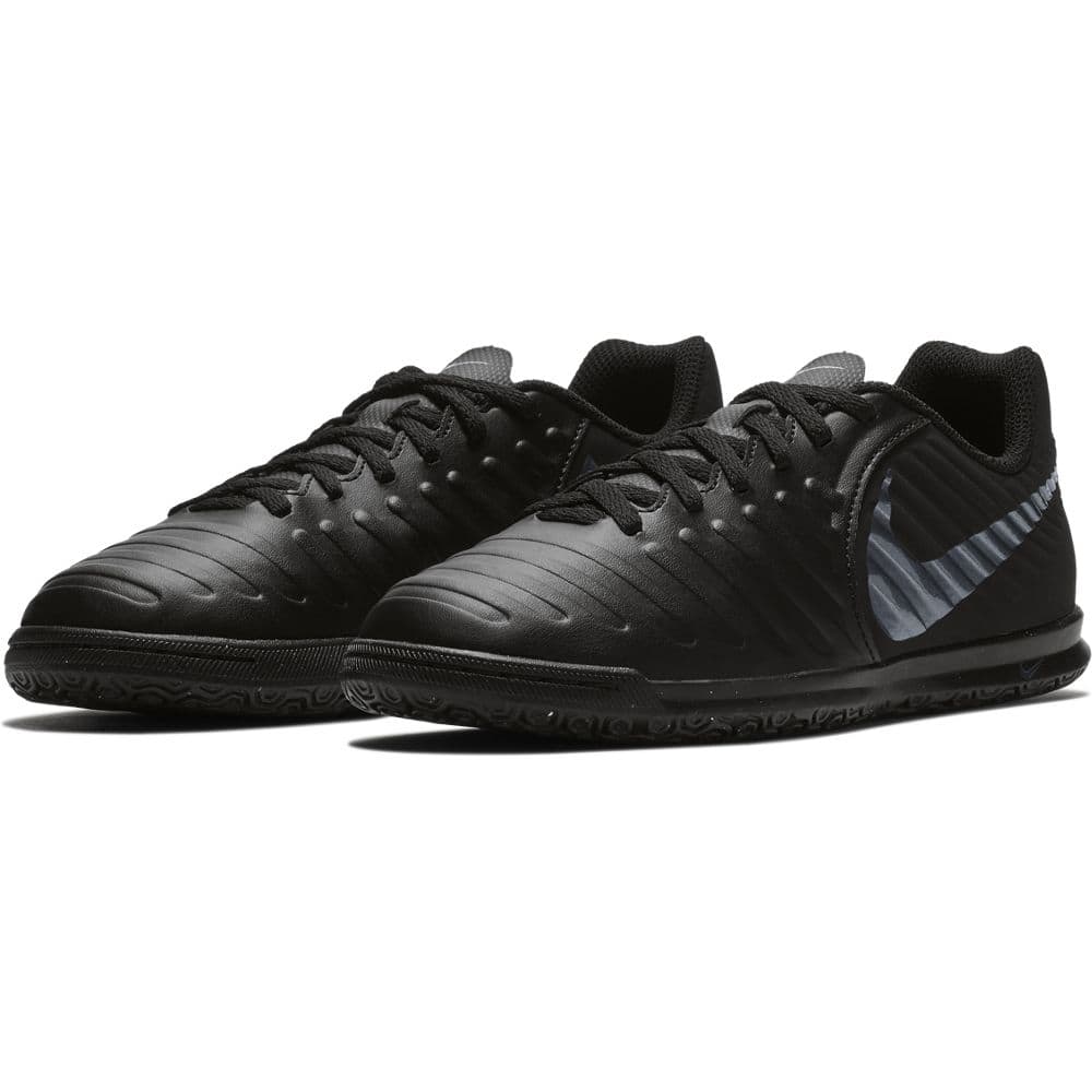 nike legendx 7