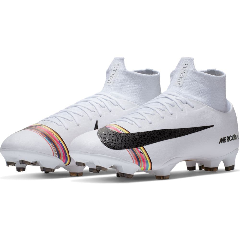 ronaldo white boots