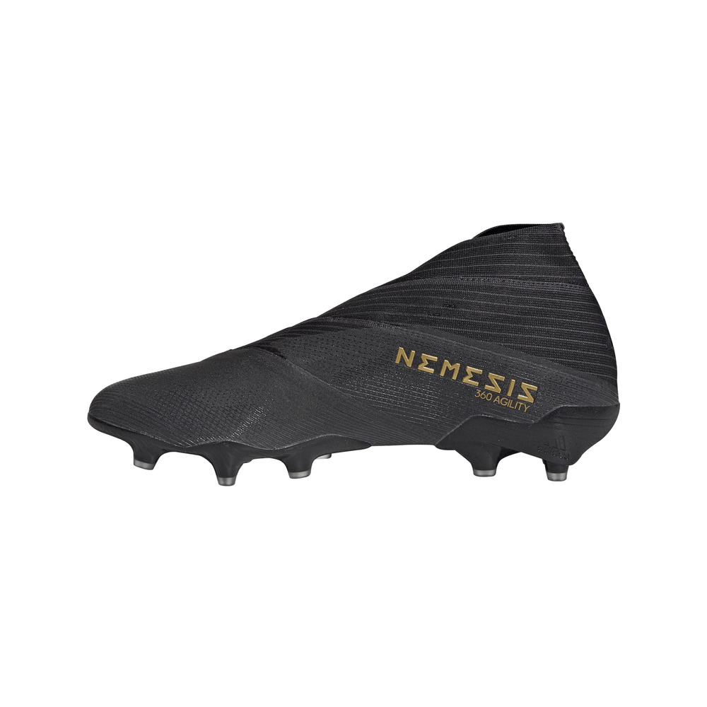 Smart Buying Guide: 10 Best Soccer Cleats in 2020 | SOCCERX