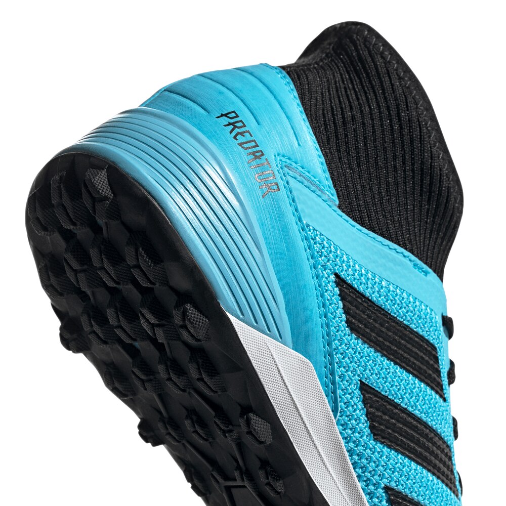 predator 19.3 turf