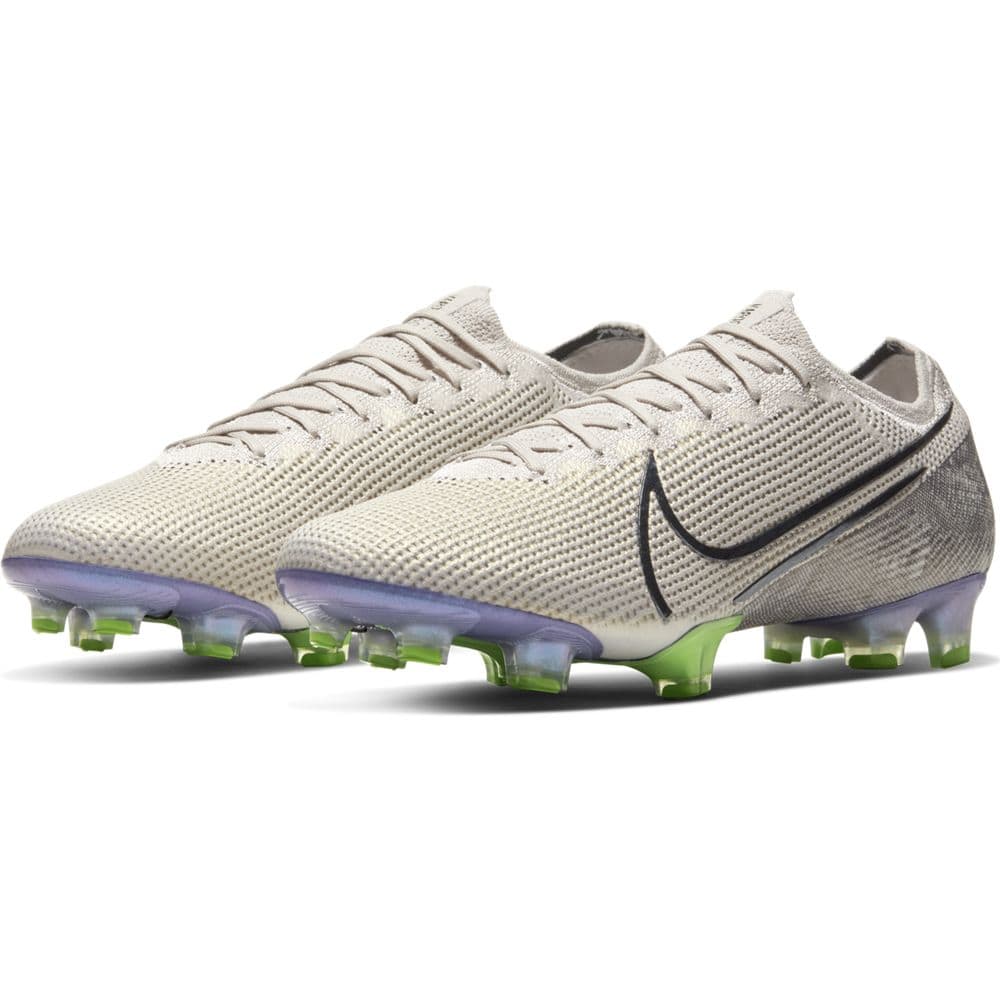 purple nike boots
