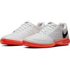 Practicar senderismo Acusador Chicle Nike Lunar Gato 2 Indoor Boots - Platinum/Black/Crimson | SOCCERX Practicar senderismo Acusador Chicle Nike Lunar Gato 2 Indoor Boots - Platinum/Black/Crimson | SOCCERX